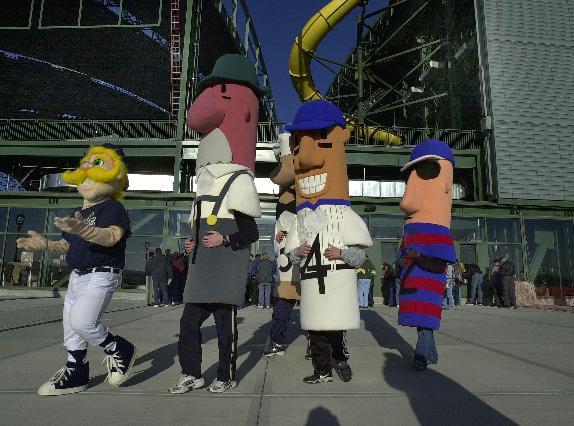 Brewers baseball, 7th inning, Roll Out the Barrel